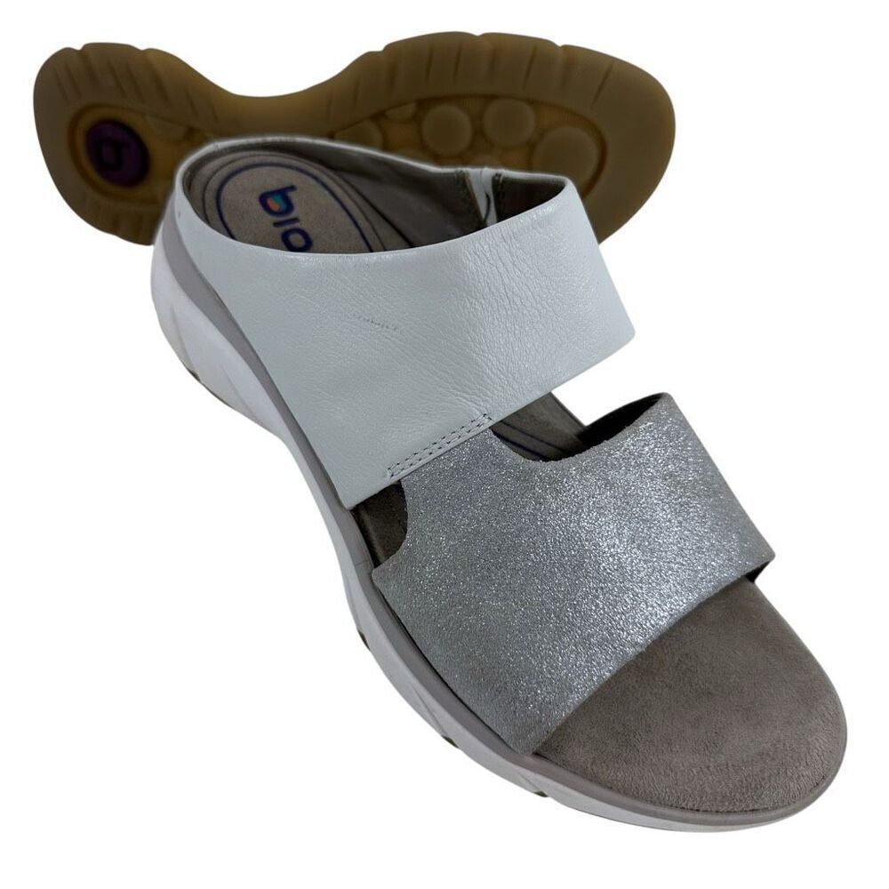 Bionica Airmont White/Silver Wedge Sandals Women’s Size 9